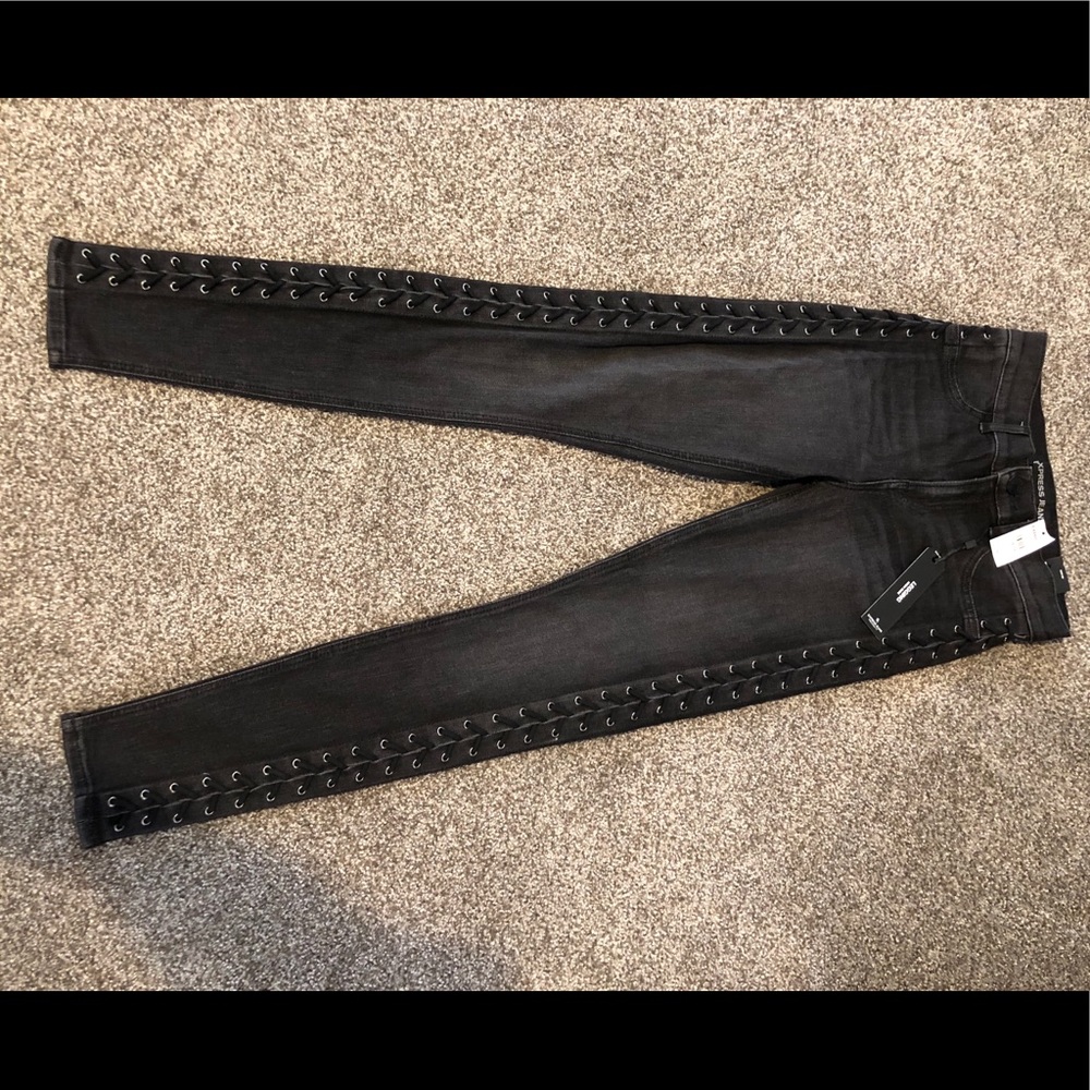 NWT EXPESSS BLACK JEAN LEGGINGS size 2
